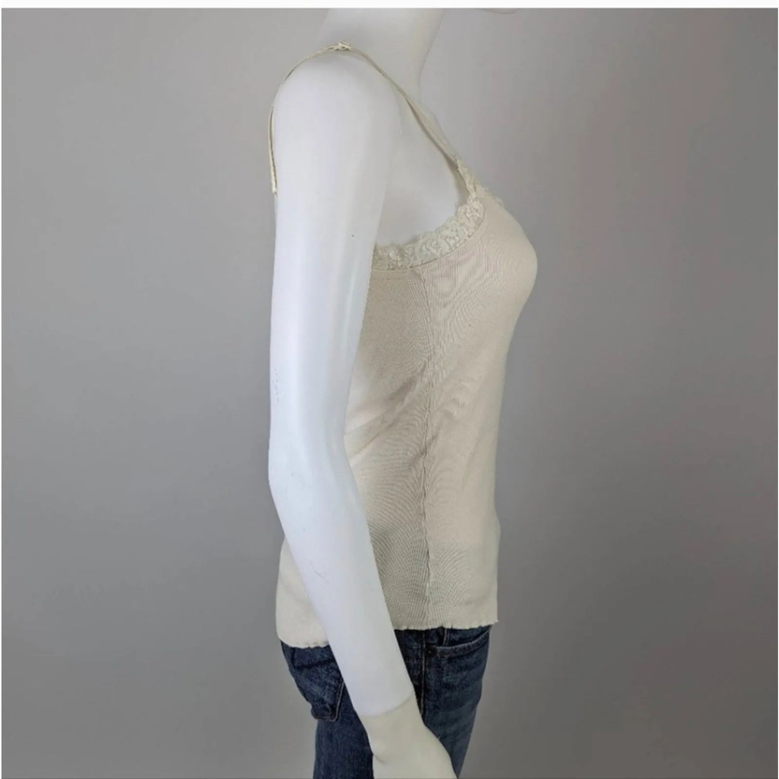 Yuka Ribbed Lace Trim Camisole - XL